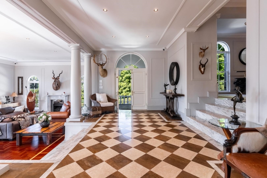 4 Bedroom Property for Sale in Constantia Western Cape